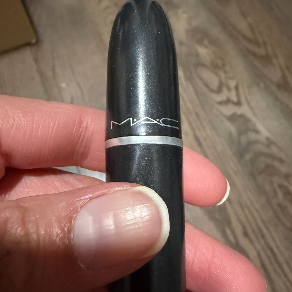 MAC be silly Lipstick